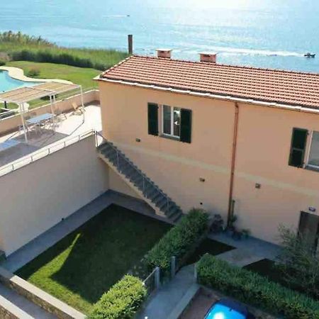 Incanto Sul Mare Con Enorme Terrazza E Piscina 切尔沃 外观 照片