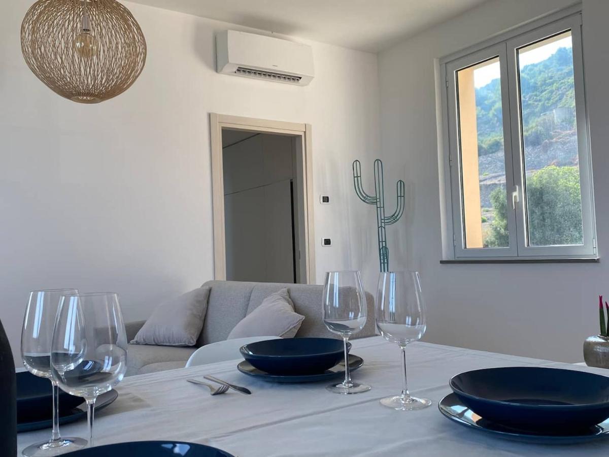 Incanto Sul Mare Con Enorme Terrazza E Piscina 切尔沃 外观 照片