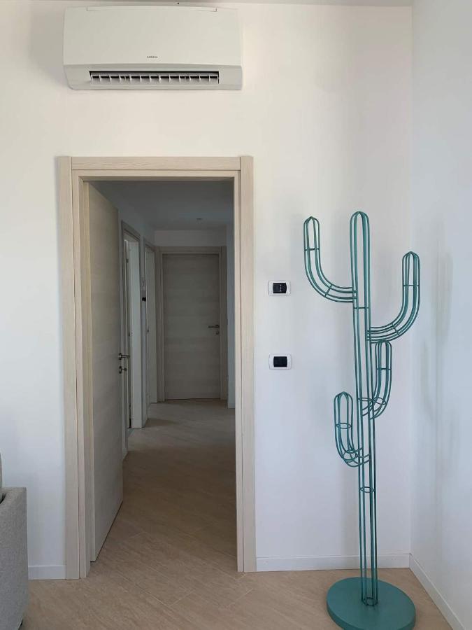Incanto Sul Mare Con Enorme Terrazza E Piscina 切尔沃 外观 照片