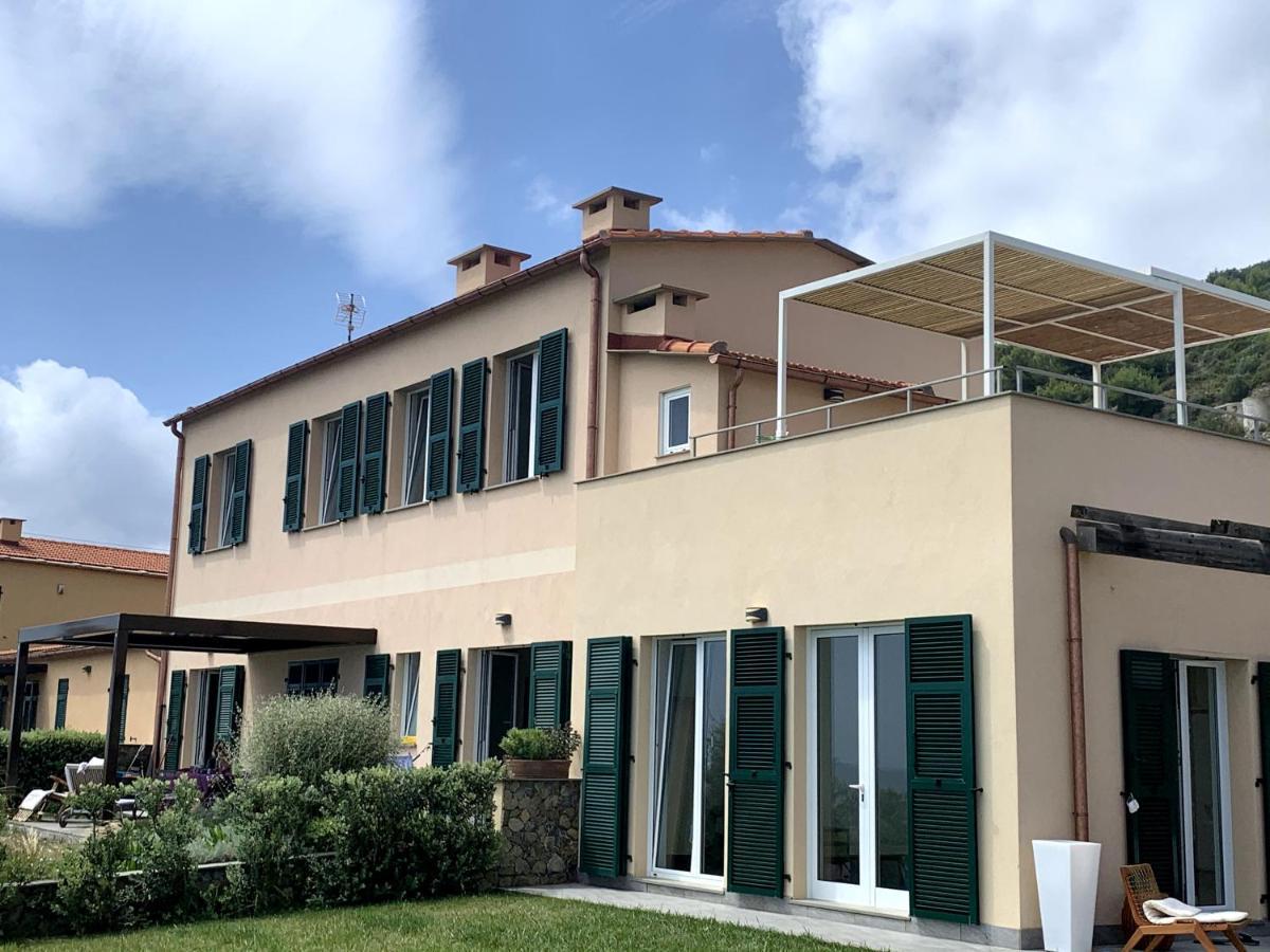 Incanto Sul Mare Con Enorme Terrazza E Piscina 切尔沃 外观 照片